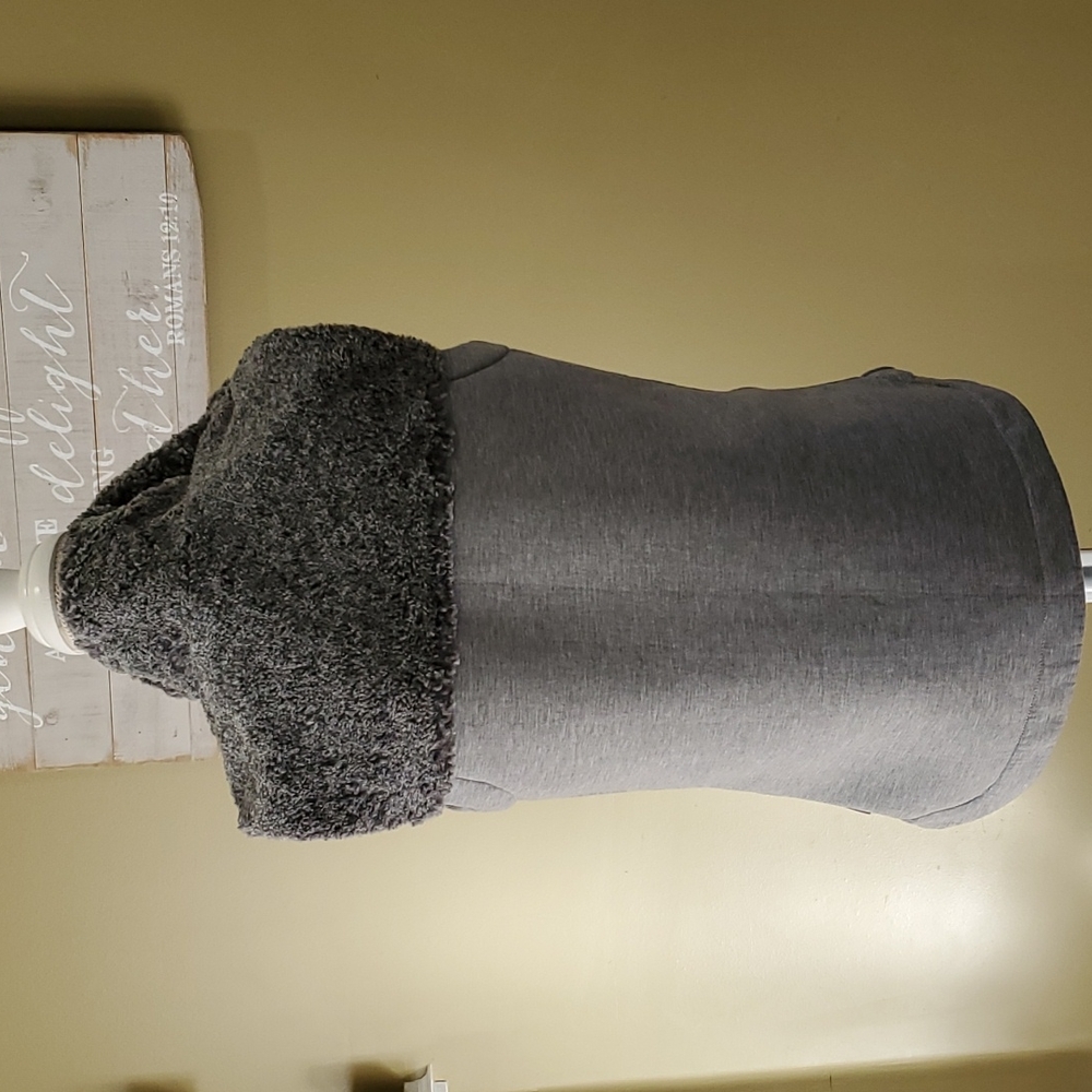 North Face Gray Sherpa Top Vest Medium New Without Tags - Picture 8 of 12